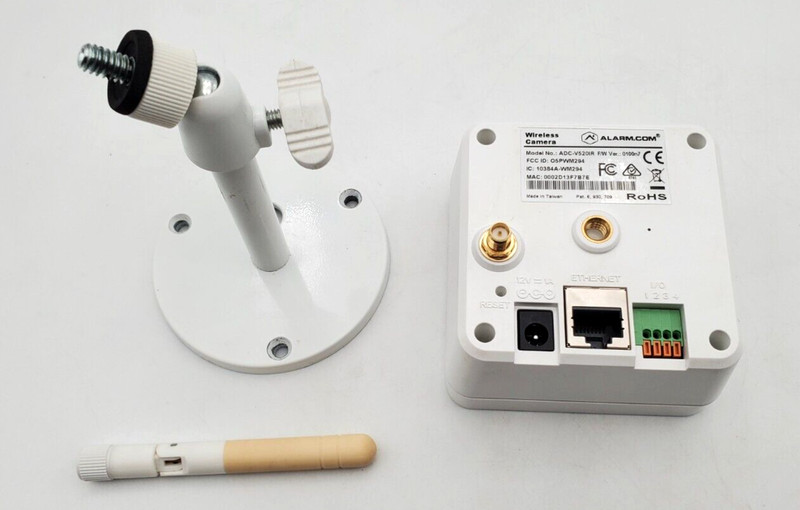 Vivint Alarm Wireless Camera White - Model ADC-V520IR With Power Supply Tested gallery
