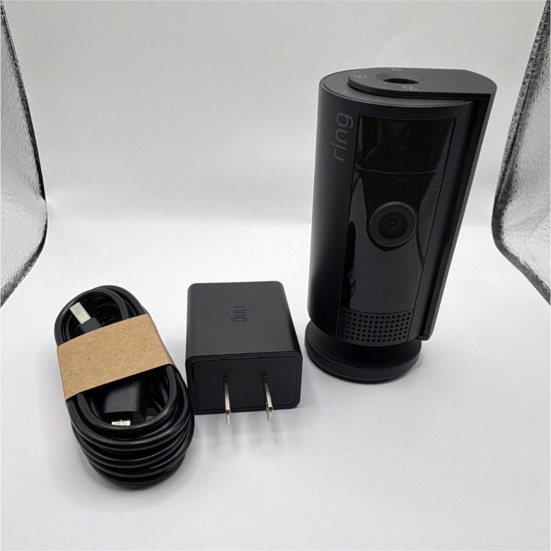 Ring Indoor Cam 5F72E9 Black Wired IP Surveillance Camera Wi-Fi Plug-In