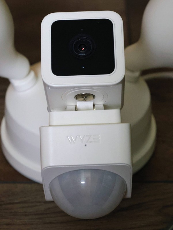 Wyze Cam Floodlight Wired 1080P HD IP65 Outdoor Smart Security 270º gallery