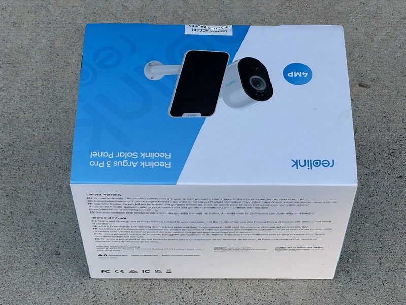Reolink Argus 3 Pro 4MP Wireless Surveillance Camera w/ Solar Panel - New Sealed gallery