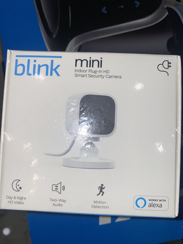 Blink Mini – indoor security camera, 1080 HD, motion detection, Works with Alexa
