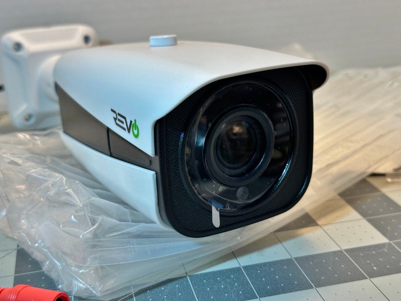 REVO America Aero HD Indoor/Outdoor 5 Megapixel Surveillance Camera RACBJ2812-3 gallery