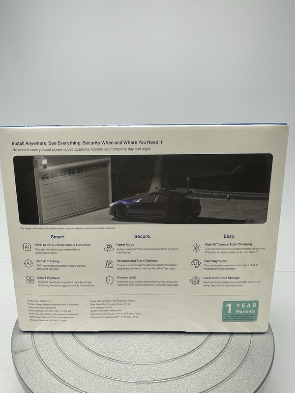 Tapo 2K Dimmable Floodlight Security Camera Outdoor Wireless w/Solar Panel New gallery