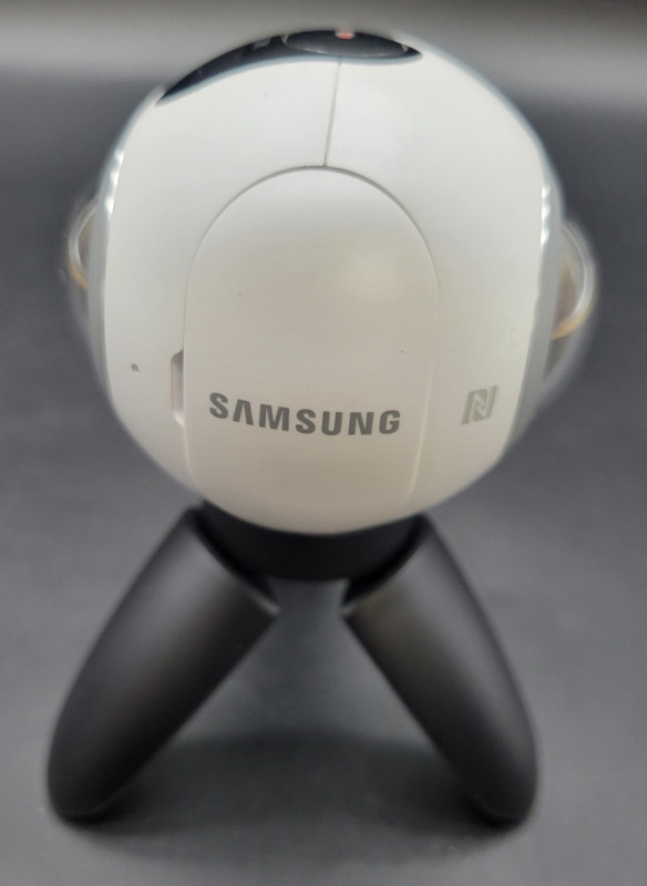 *AS-IS* SAMSUNG GEAR 360 VR CAMERA SM-C200 *UNTESTED* gallery