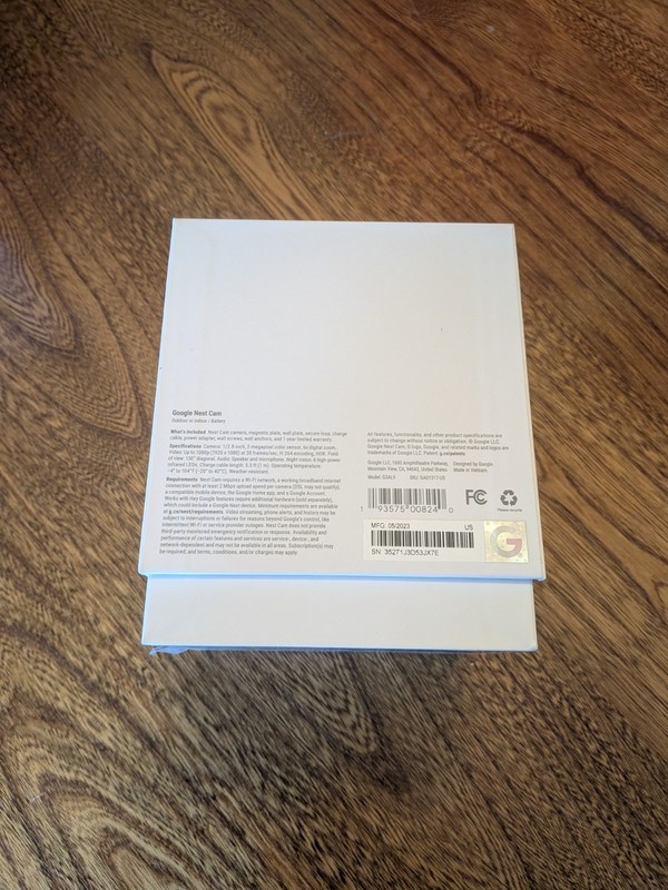 Google Nest Cam Indoor/Outdoor Camera - Snow, Pack of 1 (MISSING MOUNT BRACKET) gallery