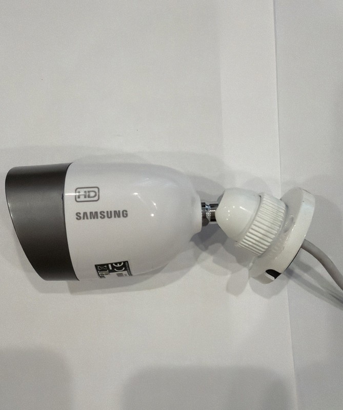 SAMSUNG WISENET SDC-8440BCN Weatherproof Security Camera – 720p