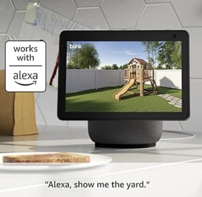 Blink Outdoor 4 – NEW 3 CAMERA SYSTEM (Sync Module Core Included) gallery