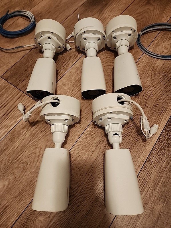 5x Speco O4VB1M 4MP IP Bullet Camera Motorized Varifocal 2.8-12mm Lens PoE H.265