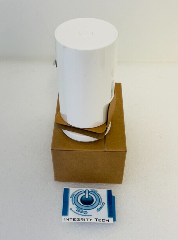 Ring Indooor Cam Plug-In Security Camera - White, NEW gallery