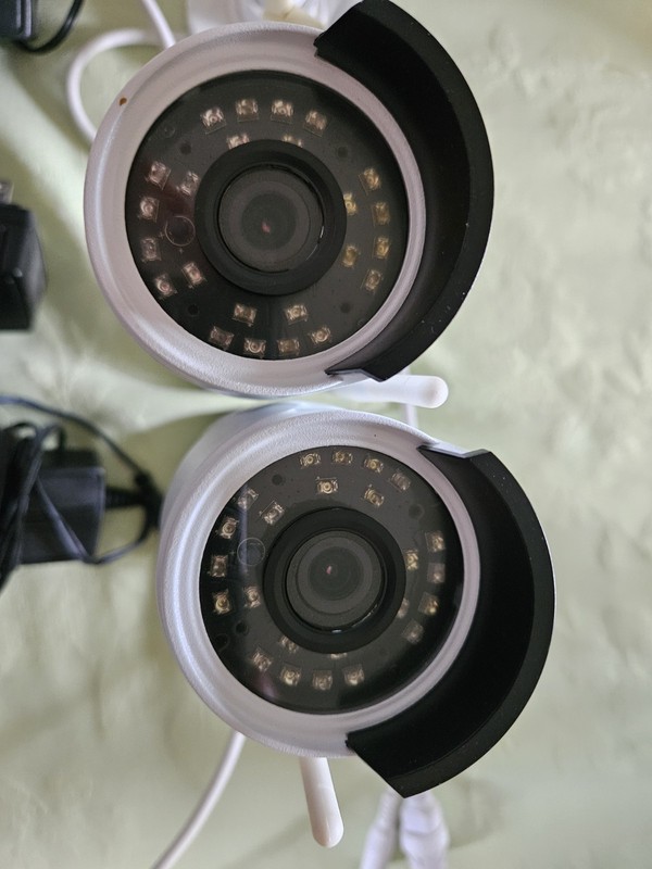 Zosi ZG2322M WIRELESS SECURITY CAMERAS READ DESCRIPTION gallery