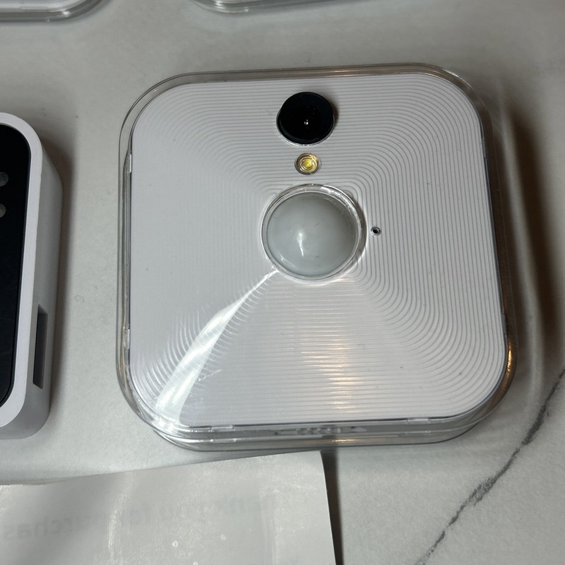 Blink Outdoor Cameras Lot(3)+Sync Module 2 – FOR PARTS / NOT WORKING–Registered gallery