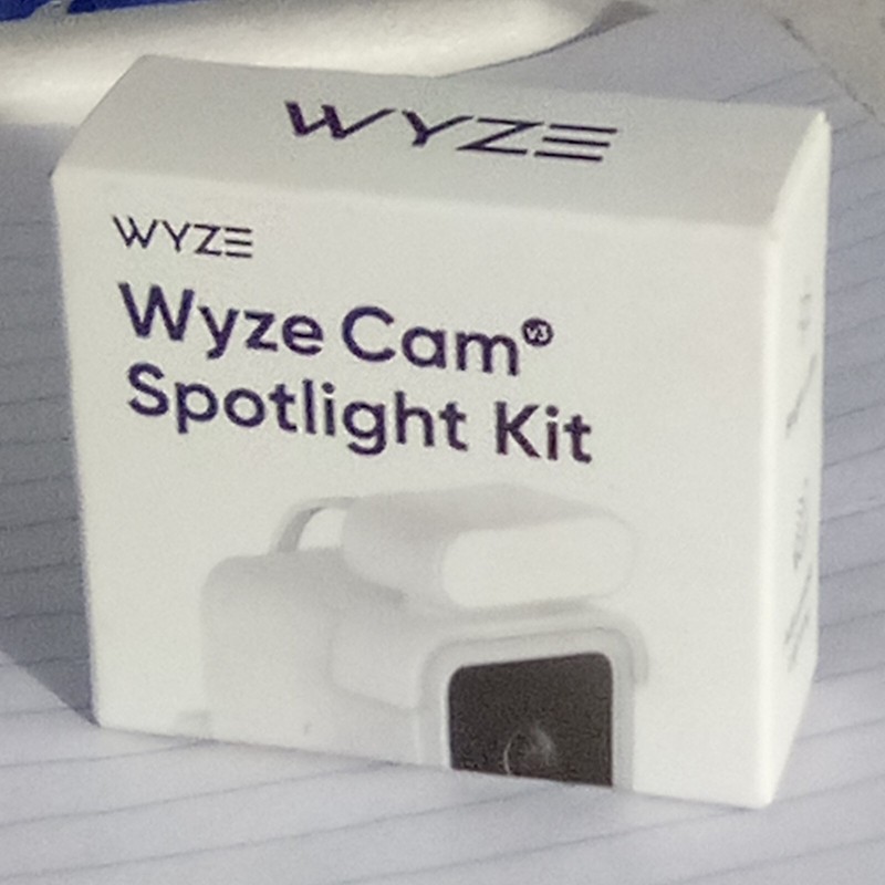 Unopened Wyze Cam V3 Spotlight Kit Motion Activated input: 5v DC, 1A