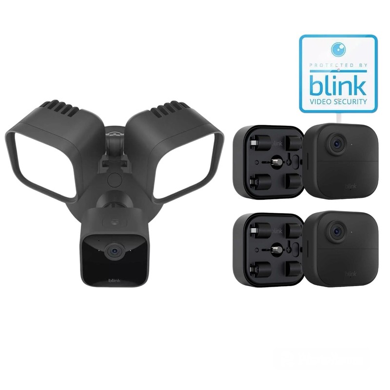 Blink Outdoor 4 Wireless 3 Camera Kit with Wired Floodlight and 2 Battery Packs