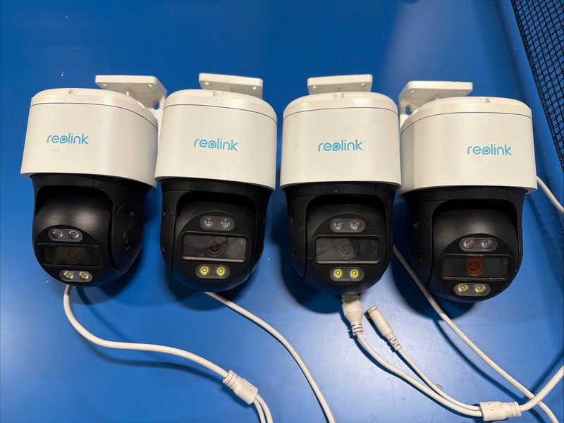 Lot of (4) Reolink RLC-830a