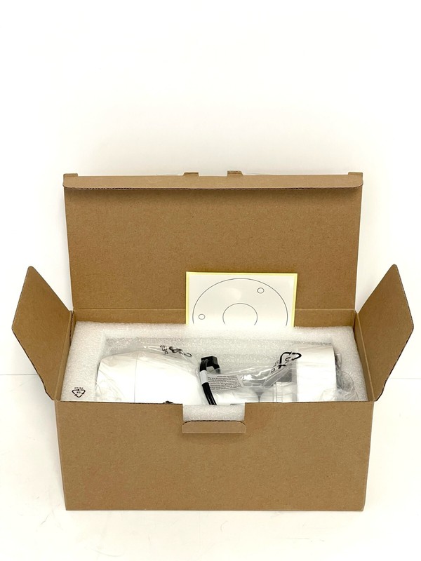 Lorex Technology C883DA 4K Ultra HD Active Deterrence Security Camera gallery