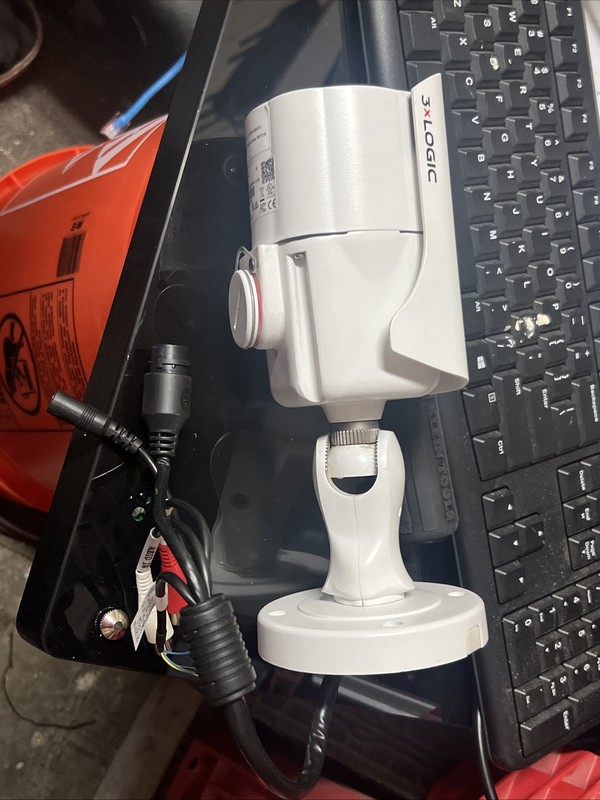 3xLogic IP Camera VX-5M-B-RIAW gallery