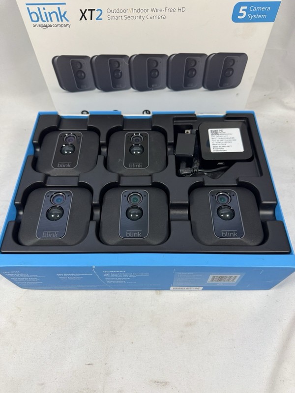 Blink XT2 5-Camera Indoor/Outdoor Wi-Fi Surveillance System Black gallery