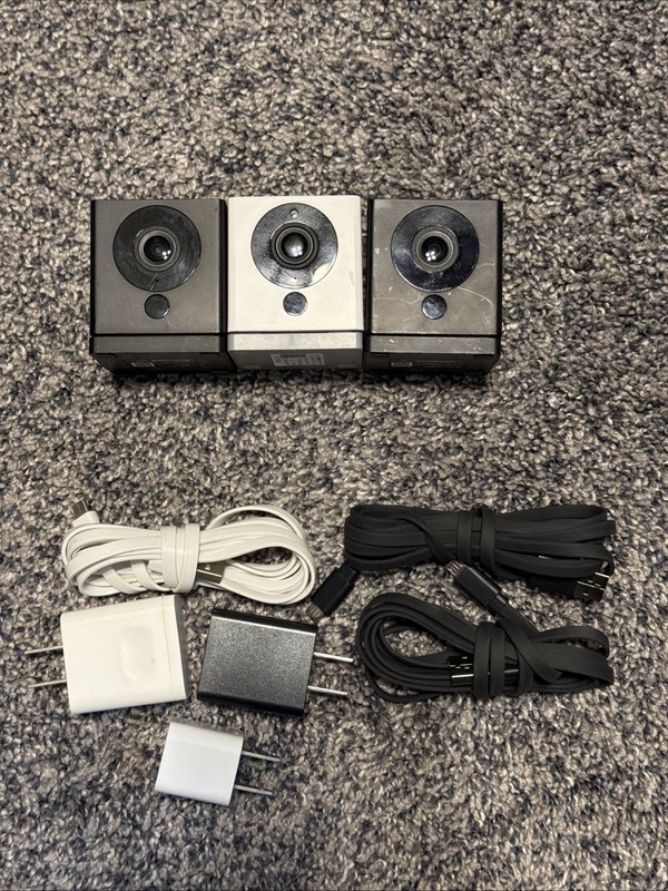 Wyze Cam v2 WHITE / Black WYZEC2 Lot 3 1080p HD Smart Home Camera Night Vision