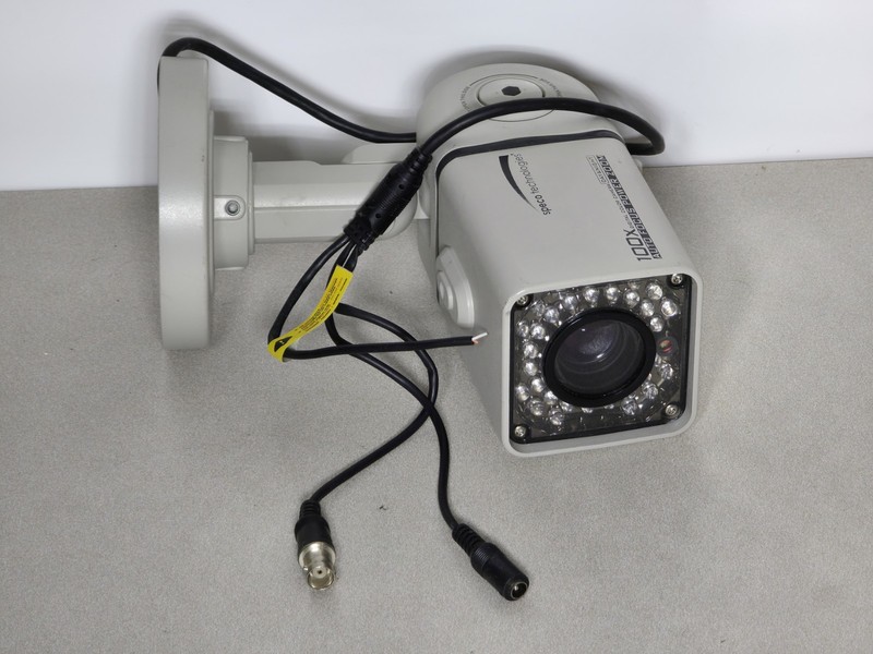 Speco HTB10X 580 TVL Outdoor Bullet Camera with 10x Motorized Zoom Lens gallery