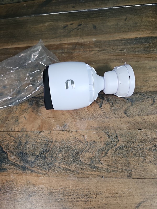 Ubiquiti UniFi UVC-G3-PRO Bullet IP/Network Wired Color Security Camera gallery