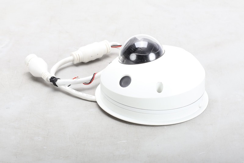 Luma LUM-310-DOM-IP-WH Dome IP Outdoor Camera (White) With Mount gallery