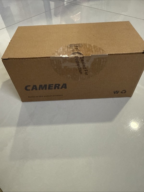 NEW Lorex 4K Ultra HD CVI 8MP Deterrence Bullet Security Camera C883DA-Z + 60′