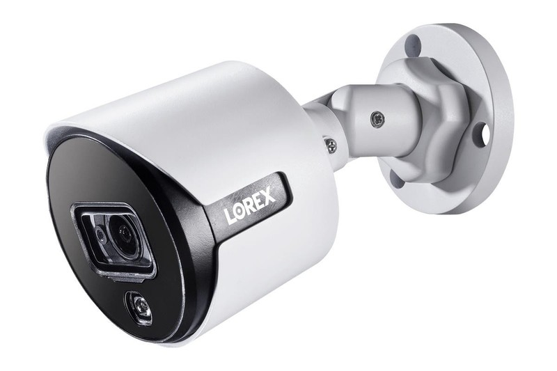Lorex C881DA 4K Ultra HD Analog Active Deterrence Bullet Camera CNV(USED) gallery