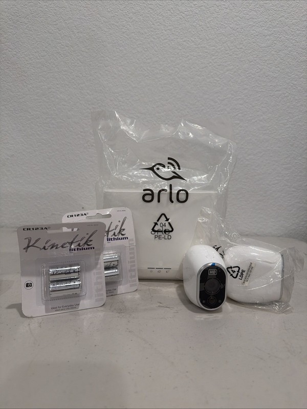 (2) Netgear VMC3030 1080p HD Wireless Cameras with Base Station VMB4000