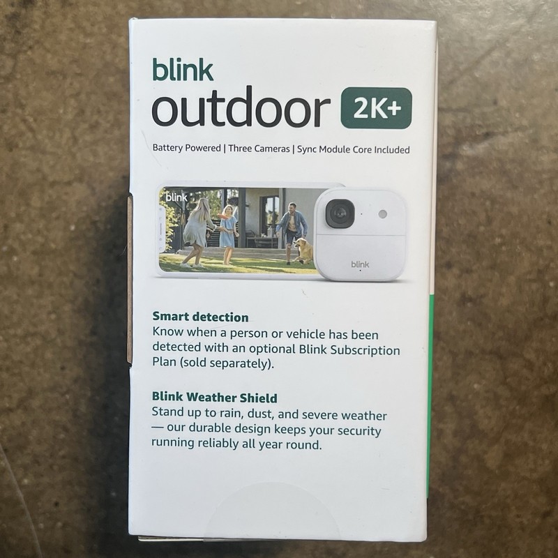 Blink Outdoor 2K+ Wireless Security Camera 3 Camera System (White) New Sealed gallery