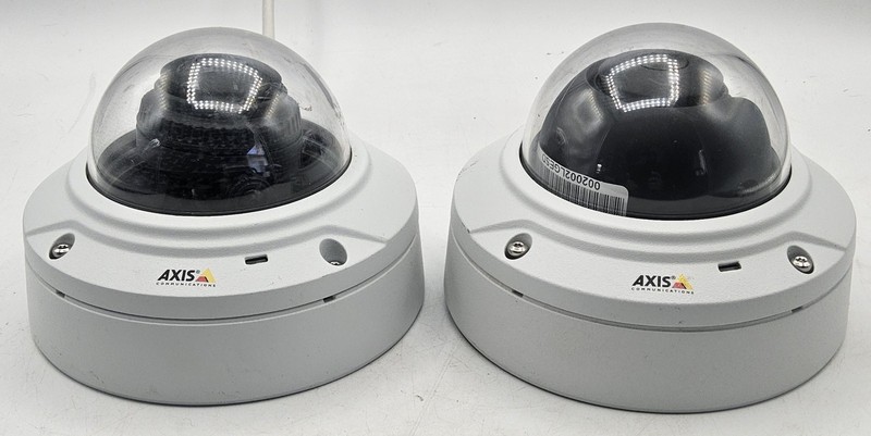 Lot Of 2 – AXIS M3025-VE Network Dome Security Cameras 0536-001-02 – READ 👀