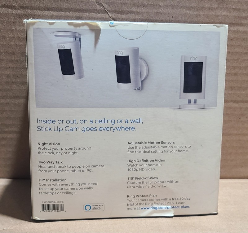 Ring Stick Up Cam Battery Indoor/Outdoor Security Camera (8SS1S8-WEN0) White gallery