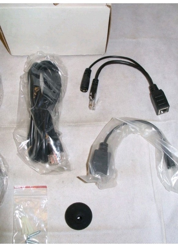 Lot of 2 iCamera-1000 C24-CAM54IR Indoor/Outdoor Cameras IR Night Vision New gallery