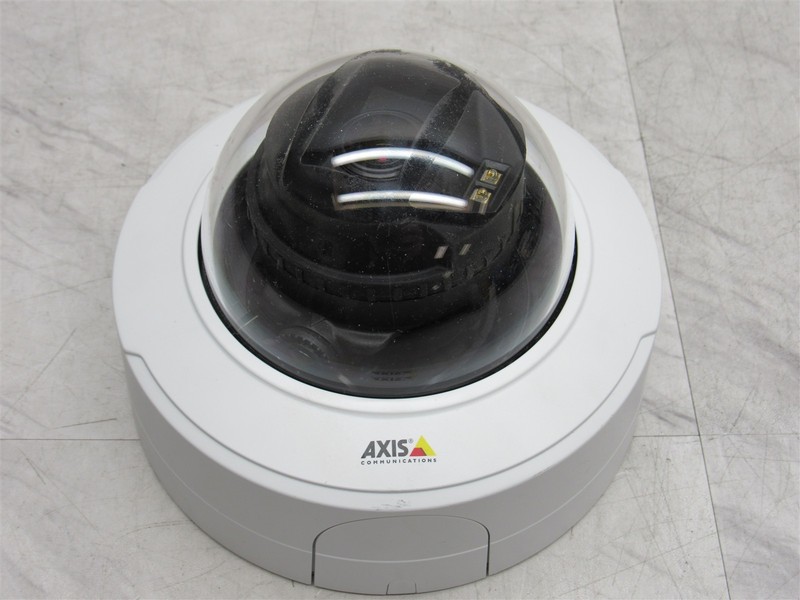 Axis Dome Network Security IP PoE Camera P3245-LVE 01593-001 9mm
