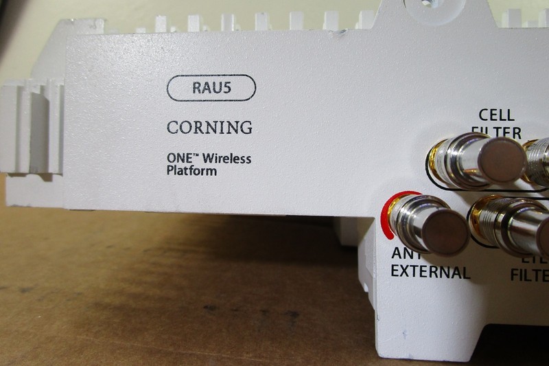 CORNING RAU5US Radio Access Unit, Cell 850, LTE 700 gallery
