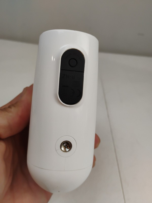 Arlo Essential XL VMC2032 Wireless Spotlight Security Camera Only White gallery