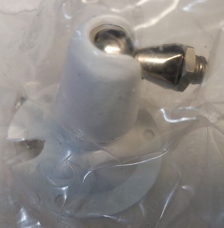 Bullet Camera 1/3" DSP Color 380 TVL 12mm Lens, 0.2 LUX F2.0 W/P Vision Tech gallery