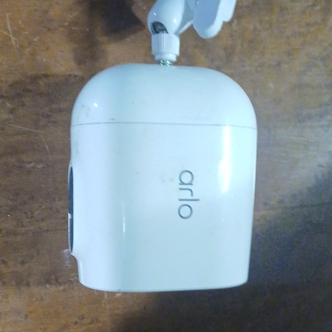 Arlo 1080p Wireless Wi-Fi IP Security Camera White Indoor/Outdoor