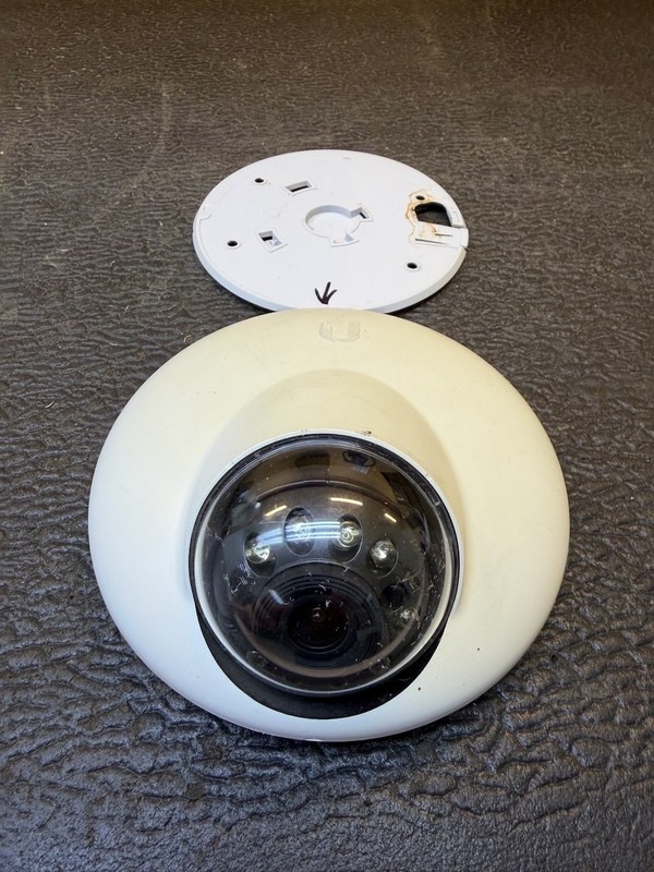 Ubiquiti UniFi G3 Dome IP Security Camera – UVC-G3-DOME – PoE 1080p HD