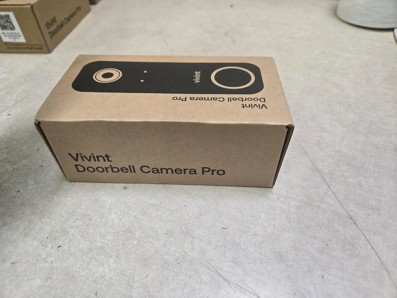 Vivint Doorbell Camera Pro Gen 2 VS-DBC350-SA New gallery