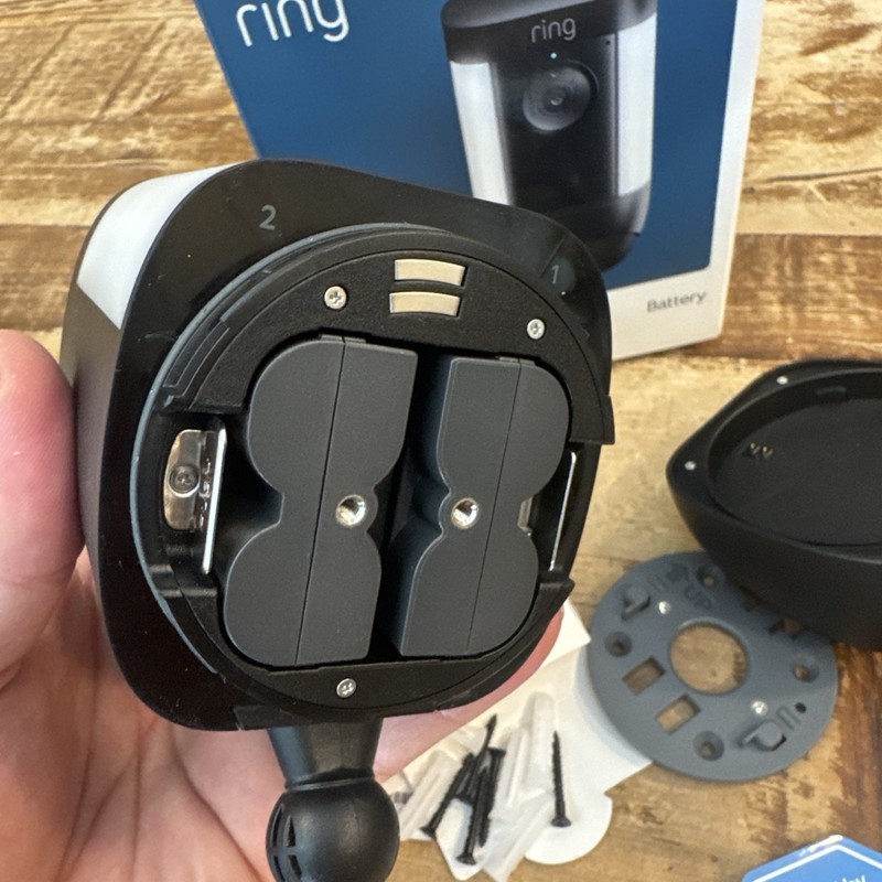 Ring Spotlight Cam Pro Wireless 2K Battery Outdoor Camera - 2023 (Black) gallery