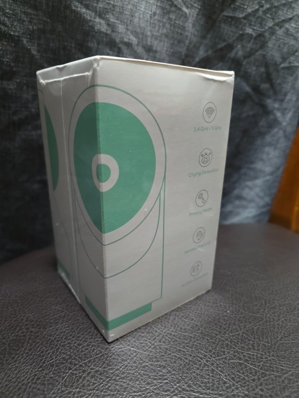 KAMI YYS.3218 Indoor Motion Activated 1080P WIFI Security Camera NEW SEALED.