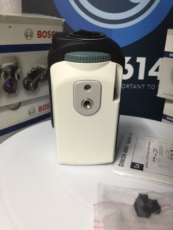 Lot 4 Bosch VBC-4075-C21 DINION 960H Security Color Cameras W/ 720TVL D/N NEW! gallery