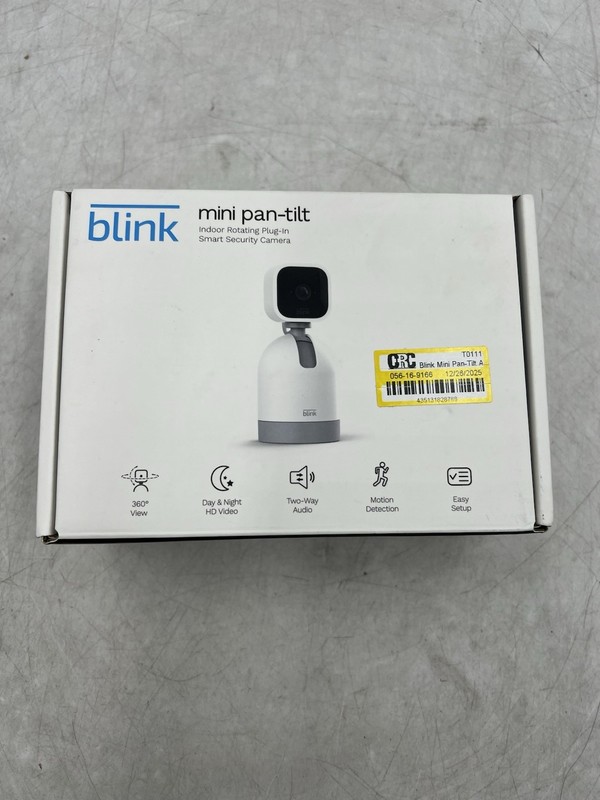 Blink Mini Pan-Tilt Indoor Rotating Plugged-in Smart Security Camera New In Box