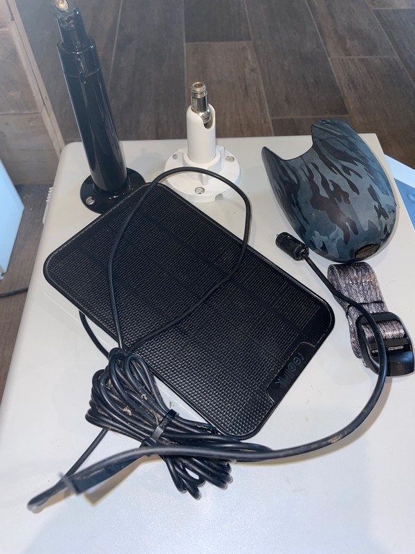 Reolink Go Mobile 4G LTE Security System Camera + Solar Panel - White gallery