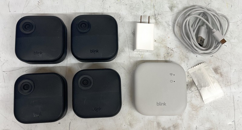 Blink Outdoor 4 XR Battery Powered Wireless Security Camera, Black, AS-IS! gallery
