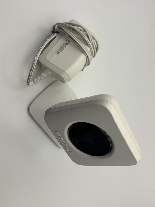 Honeywell IPCAM-WL / IPCAMWL w/ Power Cable