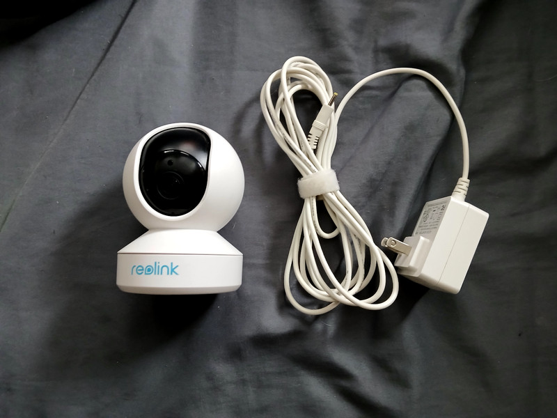 4MP 2.4/5GHz WiFi Smart Home Security Camera Pan Tilt 2-Way Audio Reolink E1 Pro