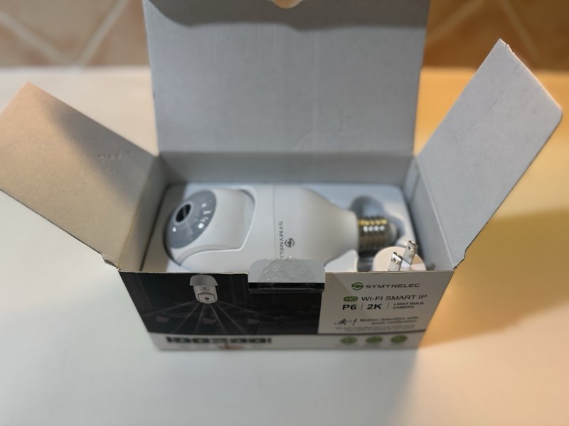 New Wireless Light Socket Camera Smart Home Security Device Bulb Style