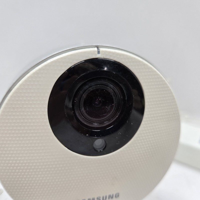Samsung Smartcam HD Pro SNH-P6410BN Wi-Fi Wireless Two Way Talk With Power Cord gallery