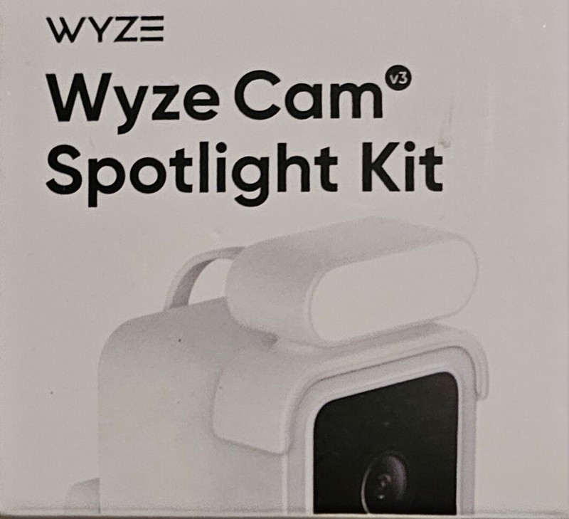 Wyze V3 Camera Spotlight Kit Indoor/Outdoor Color N.O.S. gallery